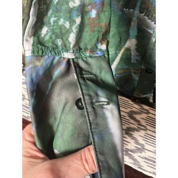 Pretty Little Thing Green Abstract Sheer Button Down Shirt Size 4 US.    K - Picture 4 of 9